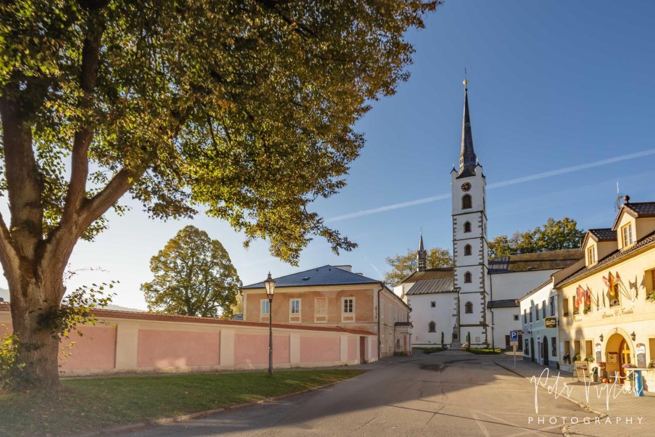 Apartman Na Lipne Frymburk Extérieur photo